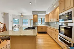 765 Colonial Rd, Franklin Lakes, NJ 07417 - Photo 24
