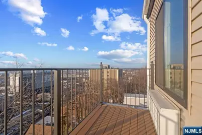 2601 Jane Street 3-03 #3-03, North Bergen, NJ 07047 - Photo 4