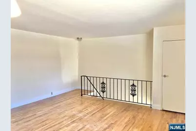 402 Washington Drive 402 #402, Ramsey, NJ 07446 - Photo 2