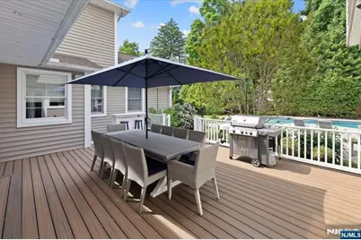 454 Hasbrouck Boulevard, Oradell, NJ 07649 - Photo 38