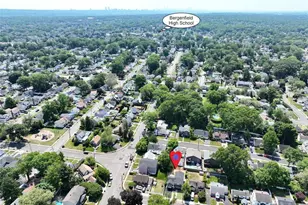 14 Byrne Pl, Bergenfield, NJ 07621 - Photo 48