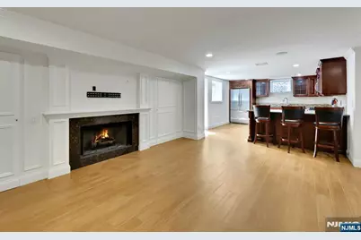 765 Colonial Road, Franklin Lakes, NJ 07417 - Photo 36