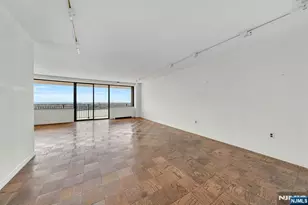 1500 Palisade Ave 23E, Fort Lee, NJ 07024 - Photo 4