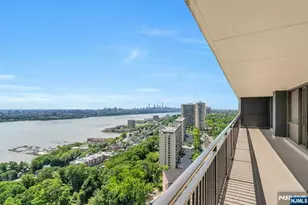 1500 Palisade Ave 23E, Fort Lee, NJ 07024 - Photo 6