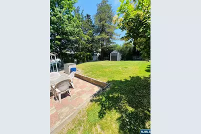 18 Pershing Street, Garfield, NJ 07026 - Photo 4