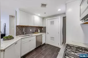 1100 Clinton Street 101, Hoboken, NJ 07030 - Photo 12