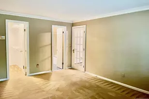 151 Indian Hollow Ct 151, Mahwah, NJ 07430 - Photo 18