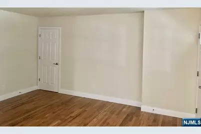 1105 Washington Drive, Ramsey, NJ 07446 - Photo 2