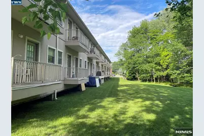 485 Saddle River Road 18 #18, Saddle Brook Township, NJ 07663 - Photo 6
