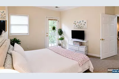 485 Saddle River Road 18 #18, Saddle Brook Township, NJ 07663 - Photo 14
