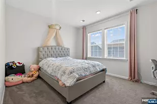 29 Arnold Dr, Wood Ridge, NJ 07075 - Photo 14