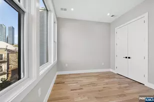 126 De Kalb Ave 3, Jersey City, NJ 07306 - Photo 24