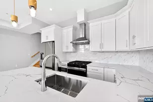 126 De Kalb Ave 3, Jersey City, NJ 07306 - Photo 12