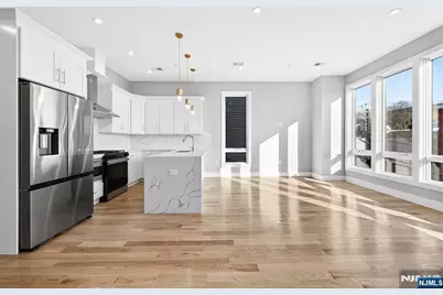 126 De Kalb Avenue 3 #3, Jersey City, NJ 07306 - Photo 6