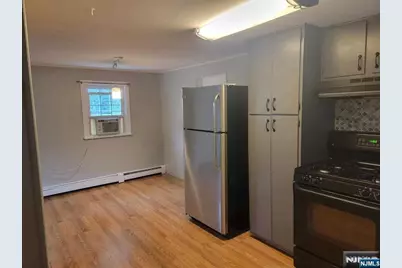 295 Lincoln Avenue, Ridgewood, NJ 07450 - Photo 4