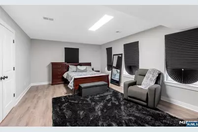 58 Park Avenue, East Orange, NJ 07017 - Photo 20
