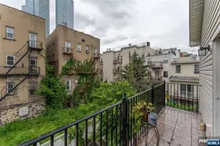 239 Baldwin Ave 3, Jersey City, NJ 07306 - Photo 18