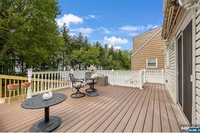 347 Mansfield Avenue, Secaucus, NJ 07094 - Photo 20