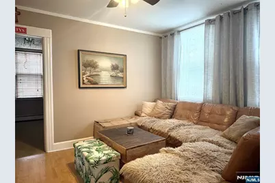 189 Martha Avenue, Elmwood Park, NJ 07407 - Photo 6