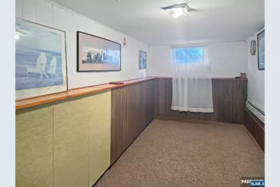 189 Martha Avenue, Elmwood Park, NJ 07407 - Photo 24