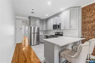 919 Park Ave 3R, Hoboken, NJ 07030 - Photo 4