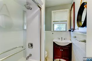 278 Centre St, Nutley, NJ 07110 - Photo 30