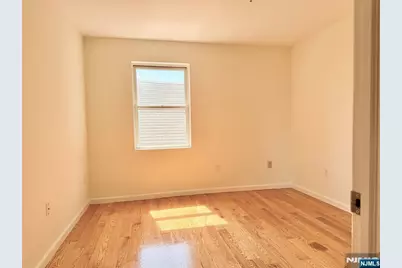 135 38th Street 701 #701, Union City, NJ 07087 - Photo 6