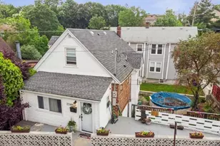2389 3rd St, Fort Lee, NJ 07024 - Photo 48