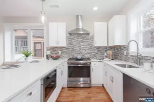 2389 3rd St, Fort Lee, NJ 07024 - Photo 6
