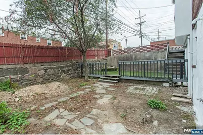 2389 3rd Street, Fort Lee, NJ 07024 - Photo 42