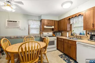 567 Fern Ave, Lyndhurst Township, NJ 07071 - Photo 12