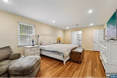 105 Deerhorn Court, Upper Saddle River, NJ 07458 - Photo 16
