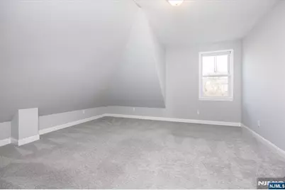 132 N Fullerton Avenue, Montclair, NJ 07042 - Photo 20