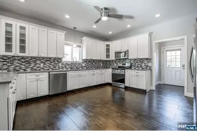 132 N Fullerton Avenue, Montclair, NJ 07042 - Photo 2
