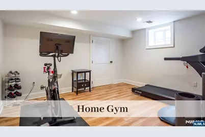 208 N Walnut Street, Ridgewood, NJ 07450 - Photo 36