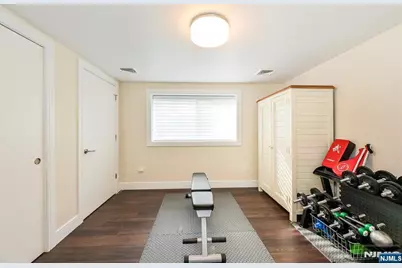 655 Floyd Street, Englewood Cliffs, NJ 07632 - Photo 26