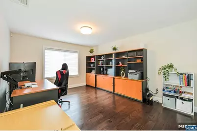 655 Floyd Street, Englewood Cliffs, NJ 07632 - Photo 14