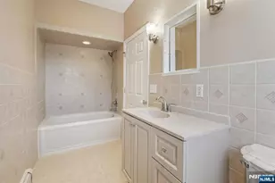 28 George St, Saddle Brook Township, NJ 07663 - Photo 32