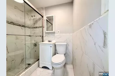 224 Macarthur Avenue B (Left Side #B (Left Side, Garfield, NJ 07026 - Photo 14