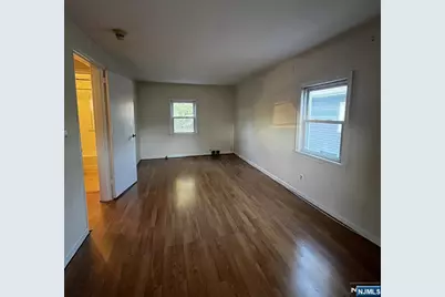 165 Woods Avenue 2nd Fl. #2nd Fl., Bergenfield, NJ 07621 - Photo 20