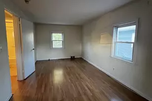 165 Woods Ave 2nd Fl, Bergenfield, NJ 07621 - Photo 20