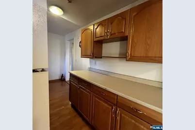 165 Woods Avenue 2nd Fl. #2nd Fl., Bergenfield, NJ 07621 - Photo 16