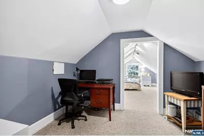 158 Vreeland Avenue, Rutherford, NJ 07070 - Photo 24