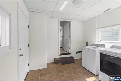 29 Graham Terrace, Saddle Brook Township, NJ 07663 - Photo 28