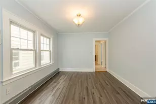10 Walnut Pkwy, Montclair, NJ 07042 - Photo 12