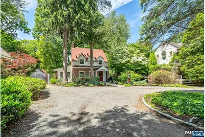 740 River Road, Teaneck Township, NJ 07666 - Photo 1