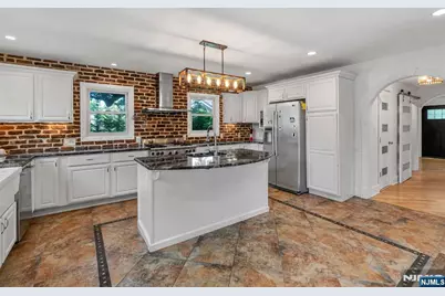 740 River Road, Teaneck Township, NJ 07666 - Photo 32