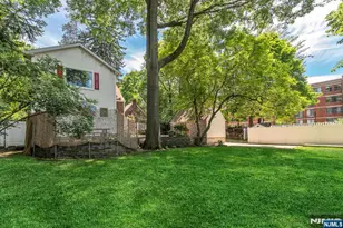 740 River Rd, Teaneck Township, NJ 07666 - Photo 30