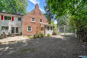 740 River Rd, Teaneck Township, NJ 07666 - Photo 26