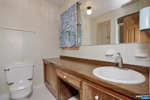 200 Watchung Dr, Hawthorne, NJ 07506 - Photo 26